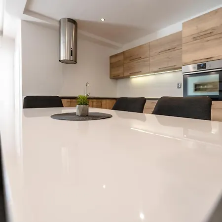 Apartment M Kozino