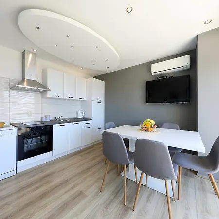 M Apartment Kozino
